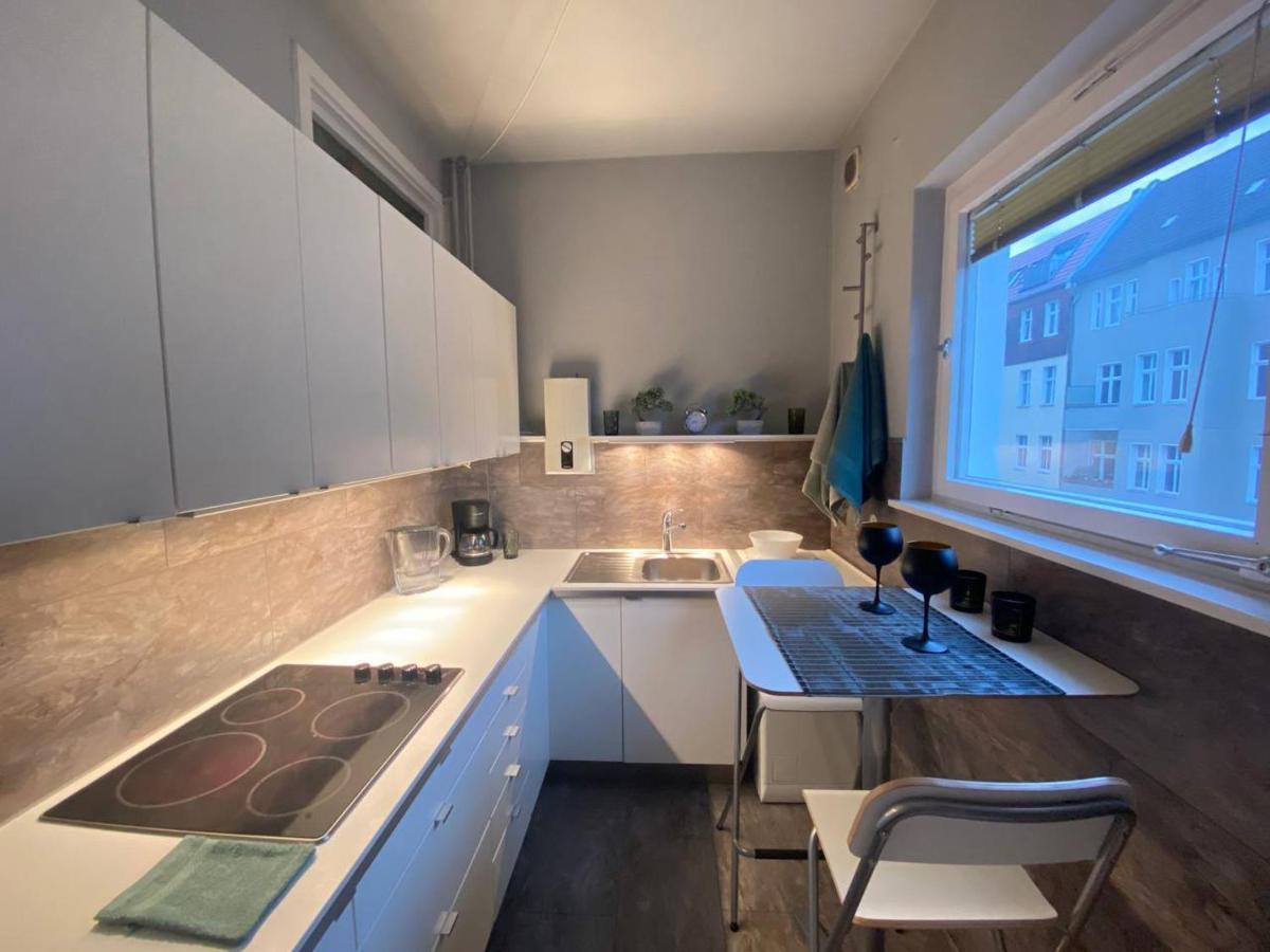 Cozy Modern Apartment With Small Balcony In The Heart Of Berlin Dış mekan fotoğraf